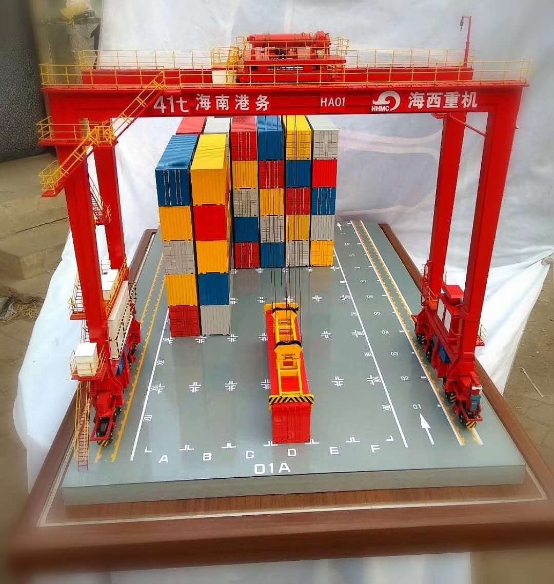 輪胎吊機(jī)